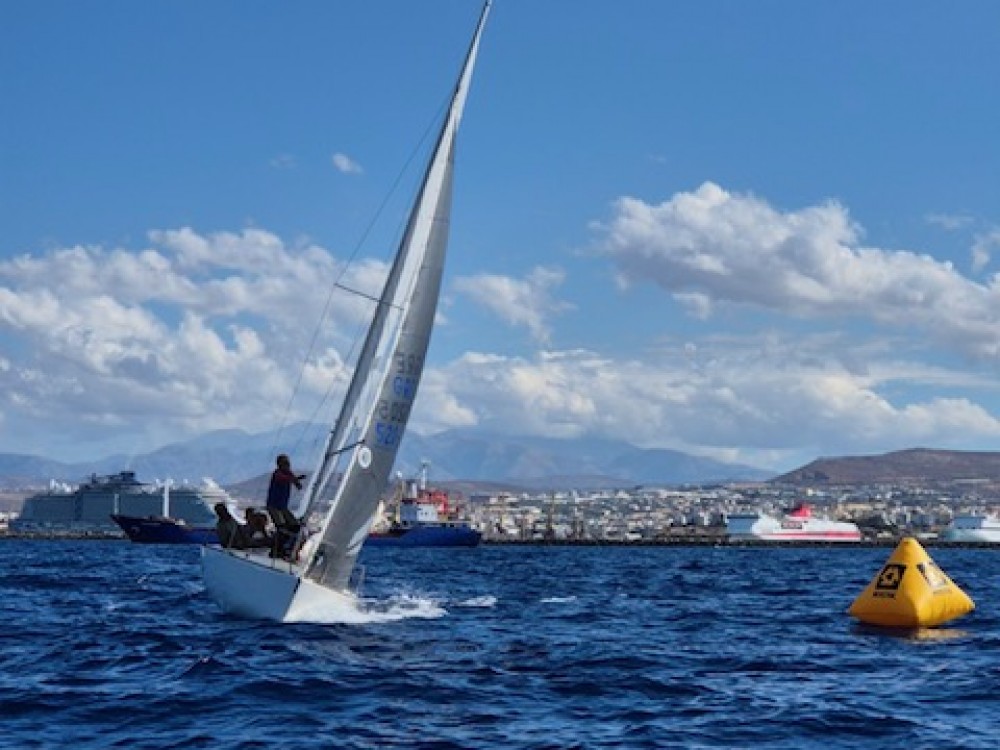 Open Πανελλήνιος Διασυλλογικός Αγώνας J24 J-Son